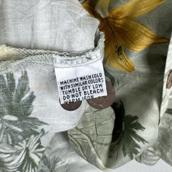 Tommy Bahama Men's Shirt Sz L Rayon Hawaiian Style Button Down Loop Collar Green - Picture 3 of 4